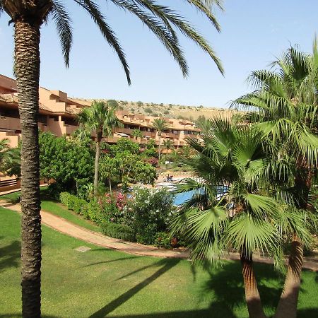 Apartementos Almerimar Golf מראה חיצוני תמונה