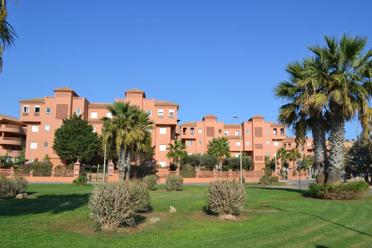 Apartementos Almerimar Golf מראה חיצוני תמונה
