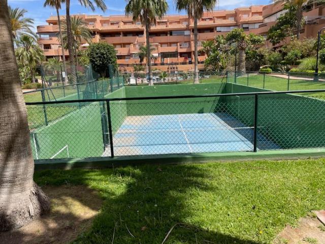 Apartementos Almerimar Golf מראה חיצוני תמונה
